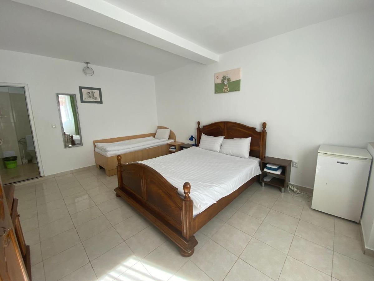 Casa Double M, Vama Veche Hotel ภายนอก รูปภาพ
